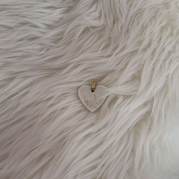 Megan name heart pendent - Picture 2 of 2